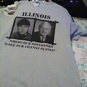 Illinois Governors Make License Plates Gray Gildan S/S T Shirt Large